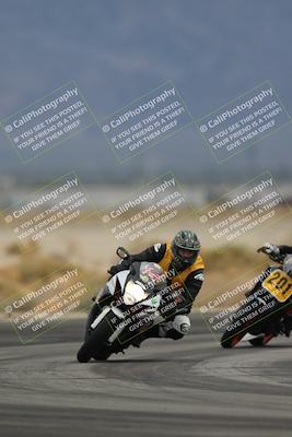 media/Nov-15-2025-Race Pace (Sat) [[8de605a2d8]]/Non Verified Riders (1st 20 Minutes)/Turn 4 (1010am)/